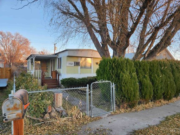 332 Montana St. Gooding, ID House Sold - Photo 1 of 29. Opens carousel modal