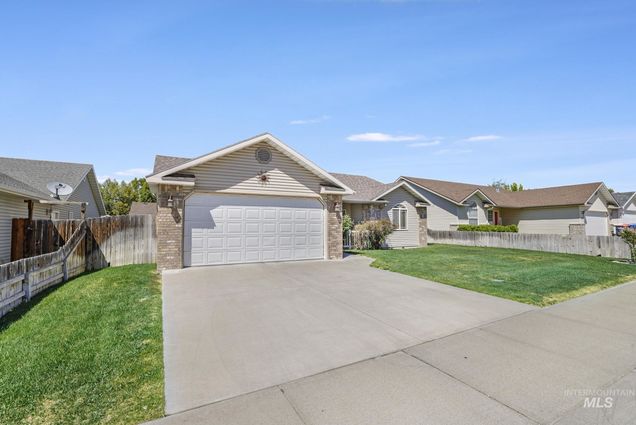 2539 Ironwood Ave Twin Falls, ID House Sold - Photo 1 of 30. Opens carousel modal