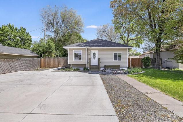 946 Blue Lakes Blvd Twin Falls, ID House Sold - Photo 1 of 50. Opens carousel modal
