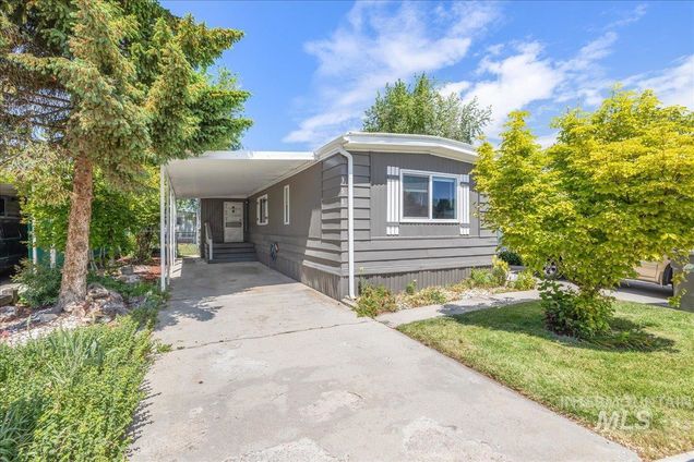 351 Oak Circle Boise, ID House Sold - Photo 1 of 46. Opens carousel modal