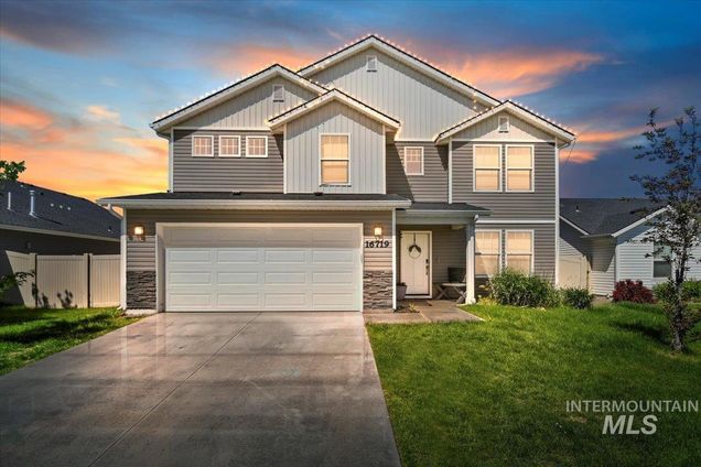 16719 Hopper Ave.