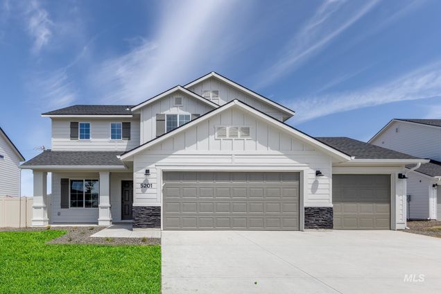 5201 Malachite St