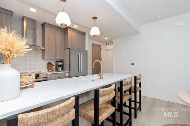 4184 E Haystack St Unit 206 Boise, ID Condo Active - Photo 1 of 39. Opens carousel modal