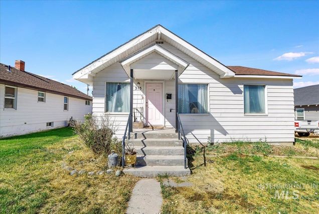 315 13th Ave. N