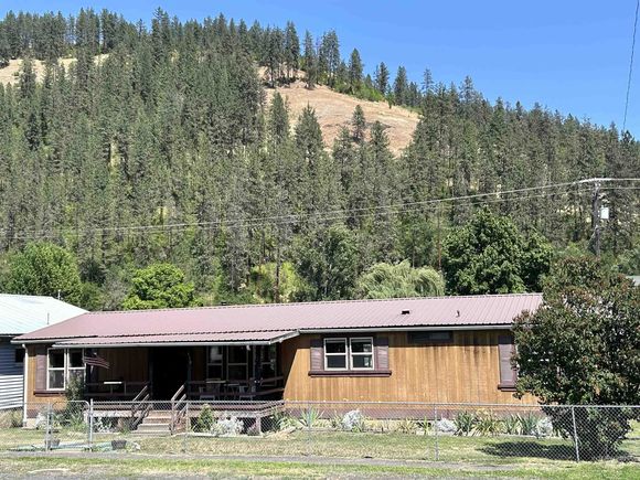 110 Main Street Stites, ID House Active - Photo 1 of 33. Opens carousel modal