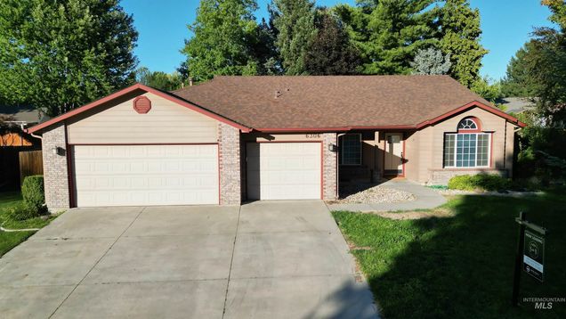 6306 Paperbirch Boise, ID House Active - Photo 1 of 18. Opens carousel modal