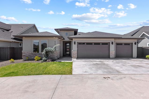 4291 N Brody Way