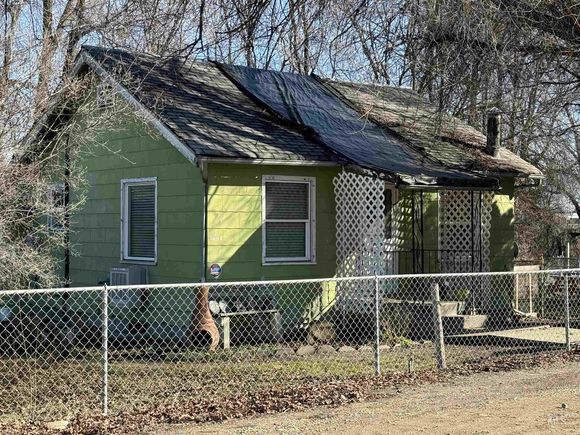 1601 Main St Caldwell, ID Multifamily Active - Photo 1 of 3. Opens carousel modal
