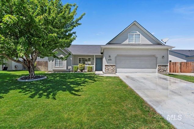 16701 Sadie Ave