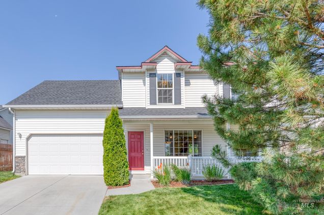 16657 Sadie Ave Caldwell, ID House Active - Photo 1 of 25. Opens carousel modal