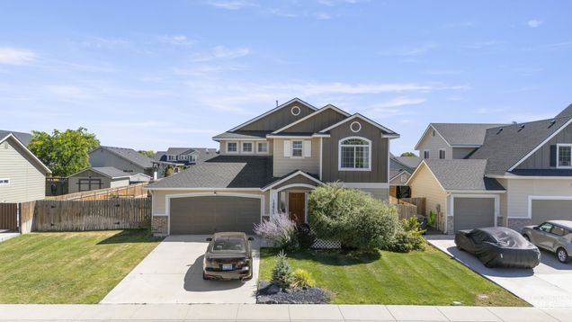 12601 Algonquin St. Nampa, ID House Active - Photo 1 of 44. Opens carousel modal