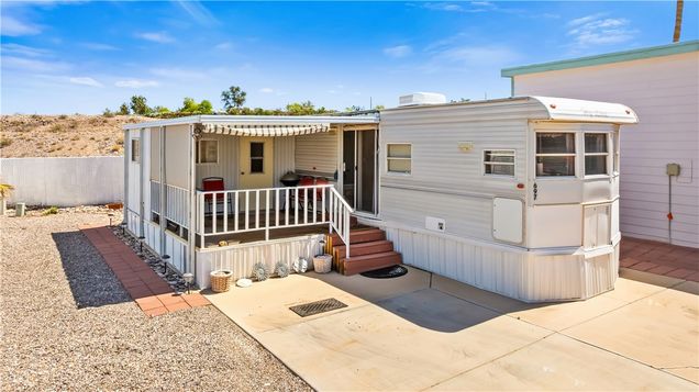 2000 Ramar Road Unit 697