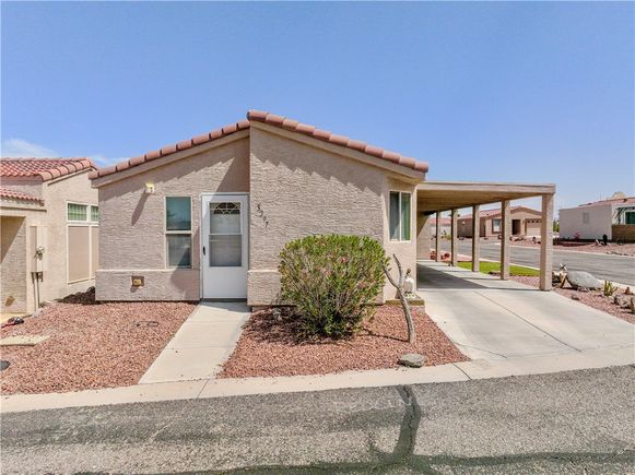 3297 Santana Loop