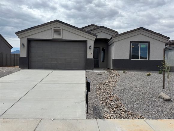 3528 Charleston Loop