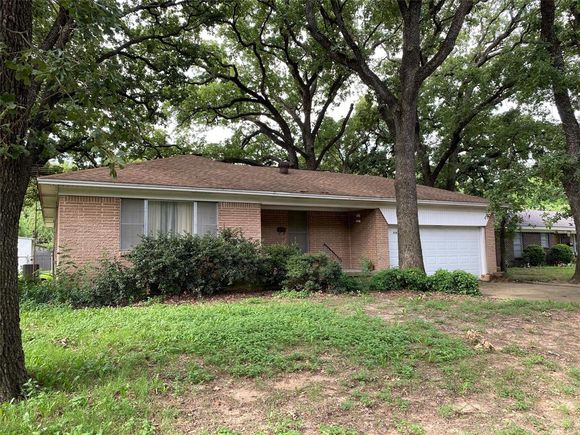 310 E Vilbig Street Irving, TX House Sold - Photo 1 of 1. Opens carousel modal