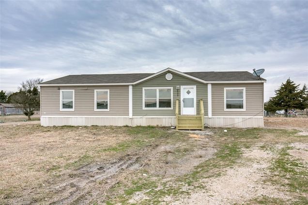 2300 Sonesh Circle Kaufman, TX House Sold - Photo 1 of 1. Opens carousel modal