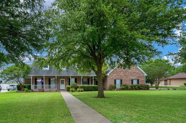 4045 Windmill Ridge Circle Ovilla, TX House Sold - Photo 1 of 1. Opens carousel modal