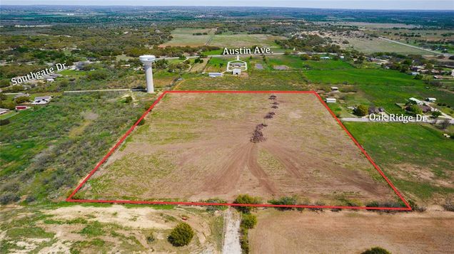 2500 Oak Ridge Drive Brownwood, TX Plot of land Active - Photo 1 of 18. Opens carousel modal