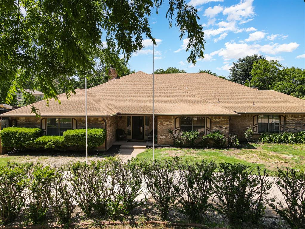 812 Moore Rd, Mansfield, TX 76063 Estately 🧡 MLS 20325603