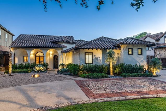6538 Bob O Link Drive Dallas, TX House Sold - Photo 1 of 1. Opens carousel modal