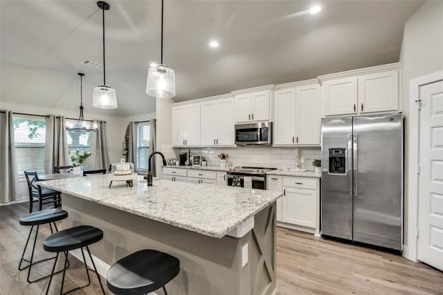 4803 Enclave Drive