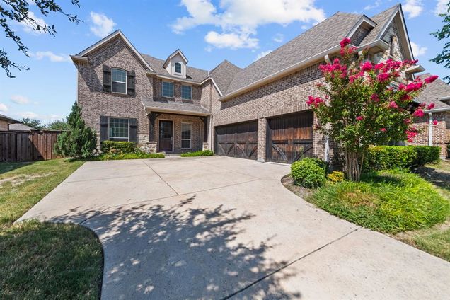 965 Touchstone Road Frisco, TX House Active - Photo 1 of 39. Opens carousel modal