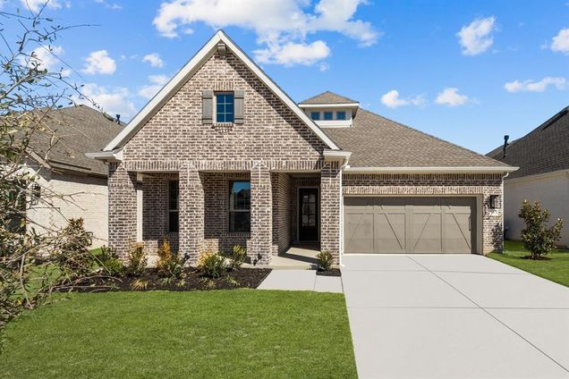 2907 Long Trail Mansfield, TX House Active - Photo 1 of 29. Opens carousel modal