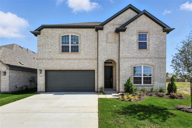 5032 Hitching Post Drive