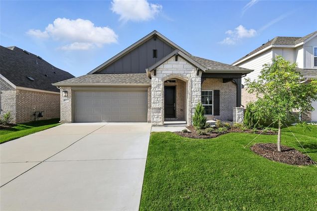 4937 Hitching Post Drive