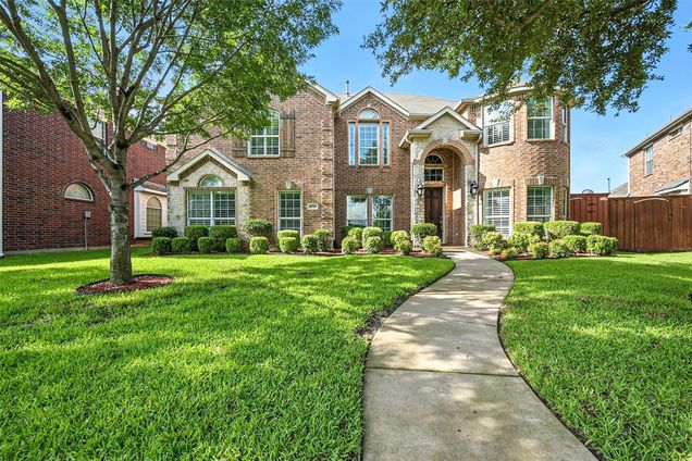 10569 Astoria Drive Frisco, TX House Active - Photo 1 of 31. Opens carousel modal