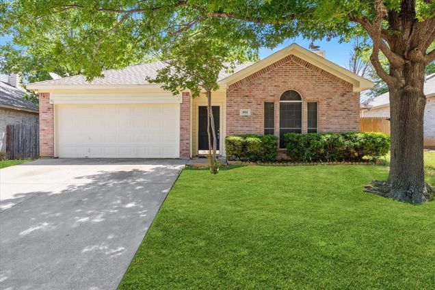 3933 Parkhaven Drive