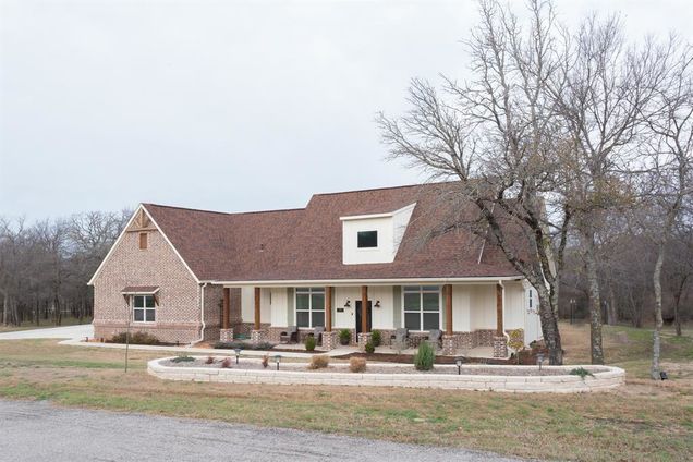 305 Arborview Drive Weatherford, TX House Sold - Photo 1 of 1. Opens carousel modal