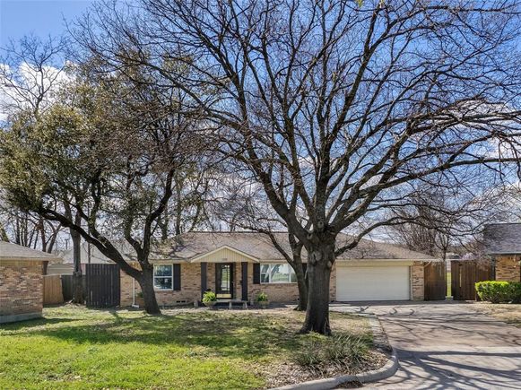 109 Belden Circle