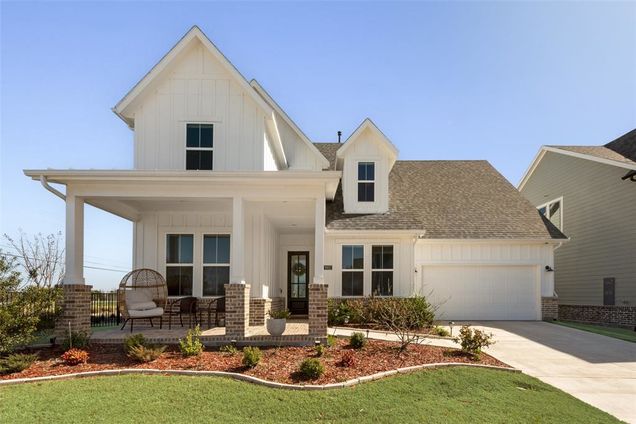 8922 Edna Place Rowlett, TX House Active - Photo 1 of 37. Opens carousel modal