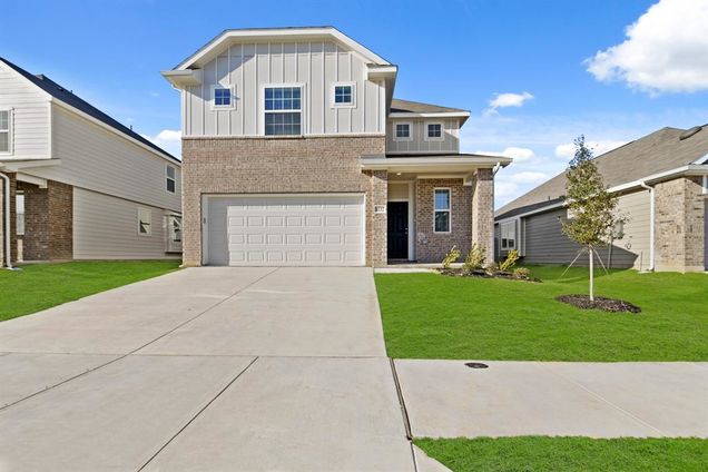 1132 Wingjet Way Fort Worth, TX House Pending - Photo 1 of 19. Opens carousel modal