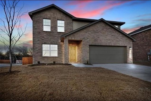 2405 Silver Leaf Lane