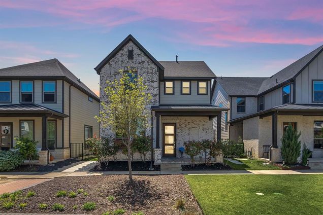 4238 Hap Arnold Mews