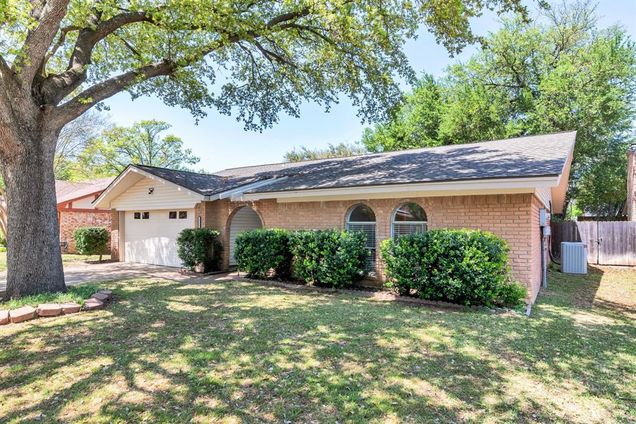 1513 Lexington Place Bedford, TX House Sold - Photo 1 of 1. Opens carousel modal