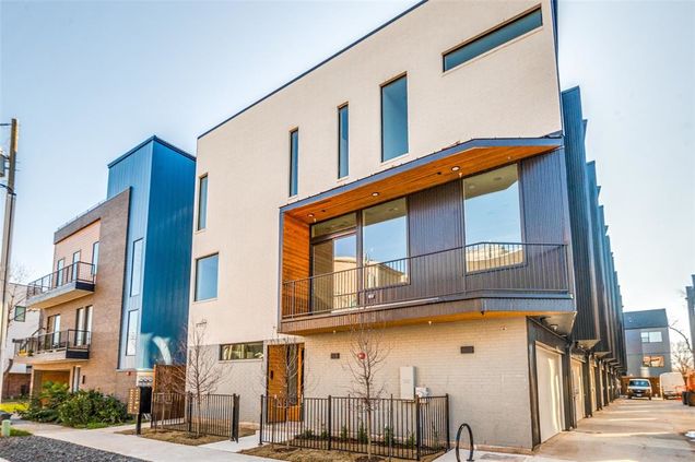 426 W 9th Street Unit 202 Dallas, TX Condo Sold - Photo 1 of 1. Opens carousel modal