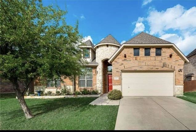 2902 Aurora Mist Drive