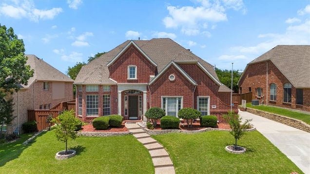 2609 Green Oak Drive