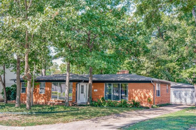 10421 Lake Gardens Drive Dallas, TX House Sold - Photo 1 of 1. Opens carousel modal