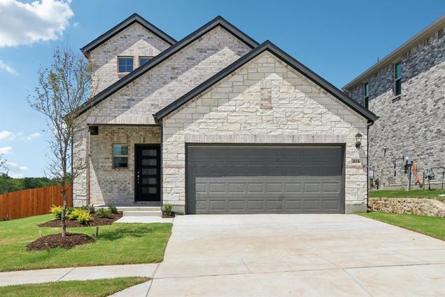 416 Ezra Lane