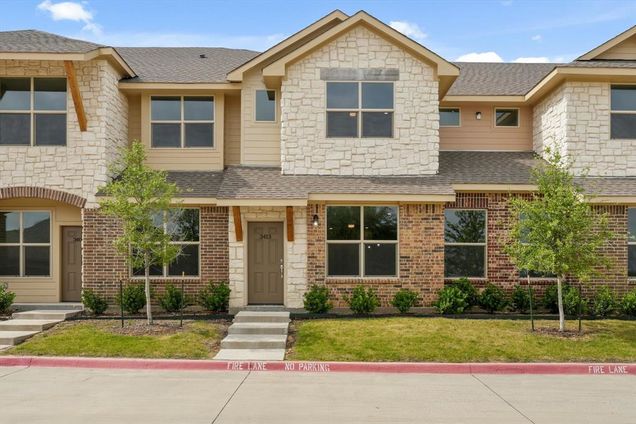 3413 Aaron Place