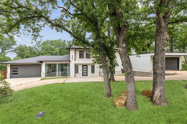 9132 Choctaw Trail