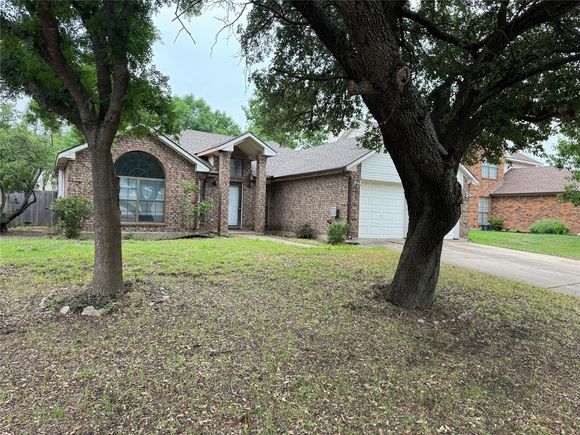 822 Trevor Way Arlington, TX House Sold - Photo 1 of 1. Opens carousel modal