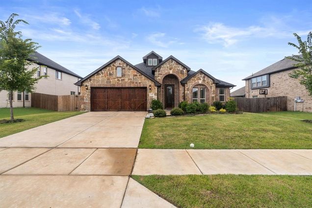 190 Half Moon Drive