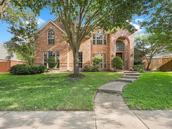 214 Grantham Lane Murphy, TX House Active - Photo 1 of 38. Opens carousel modal