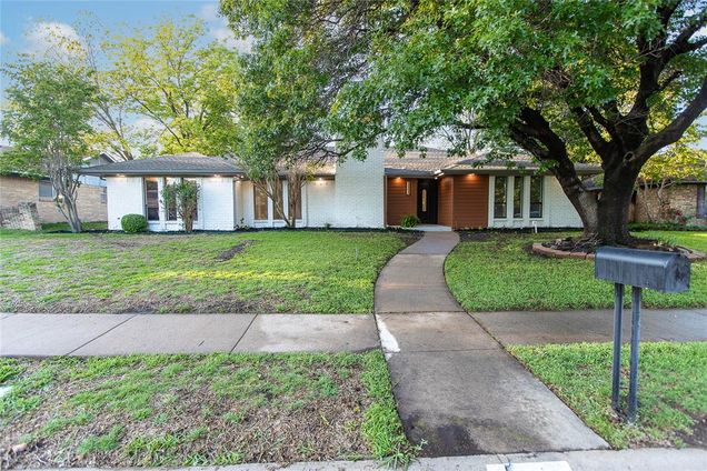 2509 Skiles Drive Plano, TX House Active - Photo 1 of 8. Opens carousel modal