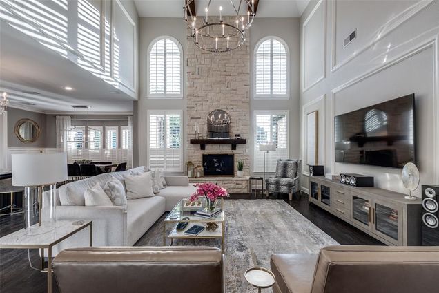 812 Lexington Terrace